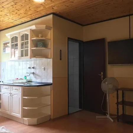 Appartamento M7 - 129 Km Apartmanhaz *